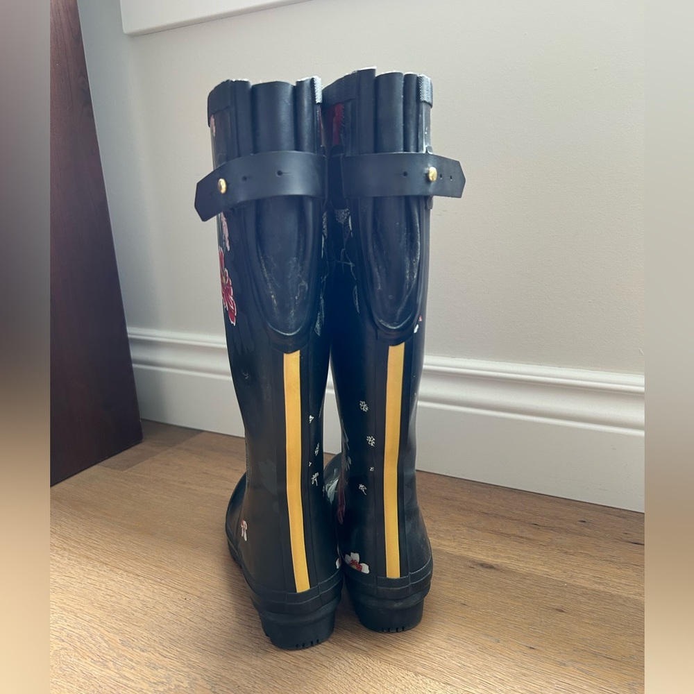 Joules Black Floral Women's Winter Rain Boots - Picture 6 of 10